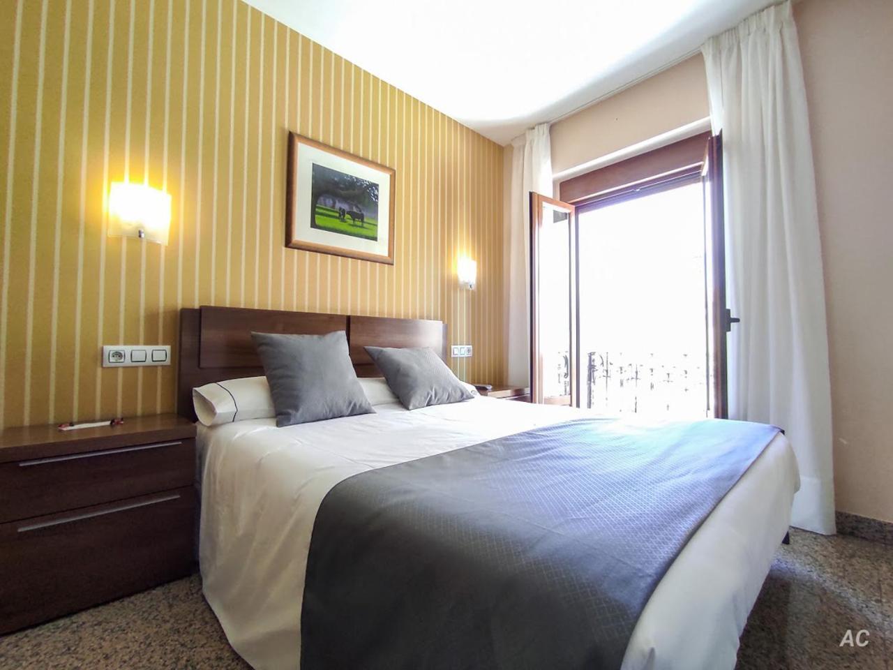 Hotel Arcos Catedral Сьюдад-Родриго Номер фото